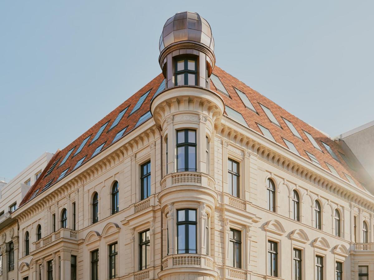 Boutique Hotel Chateau Royal Βερολίνο Εξωτερικό φωτογραφία The building of the German National Museum of Photography in Cologne
