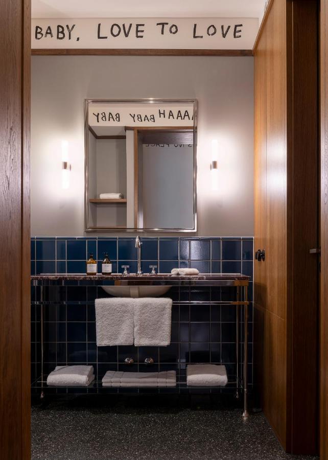 Boutique Hotel Chateau Royal Βερολίνο Εξωτερικό φωτογραφία Bathroom
