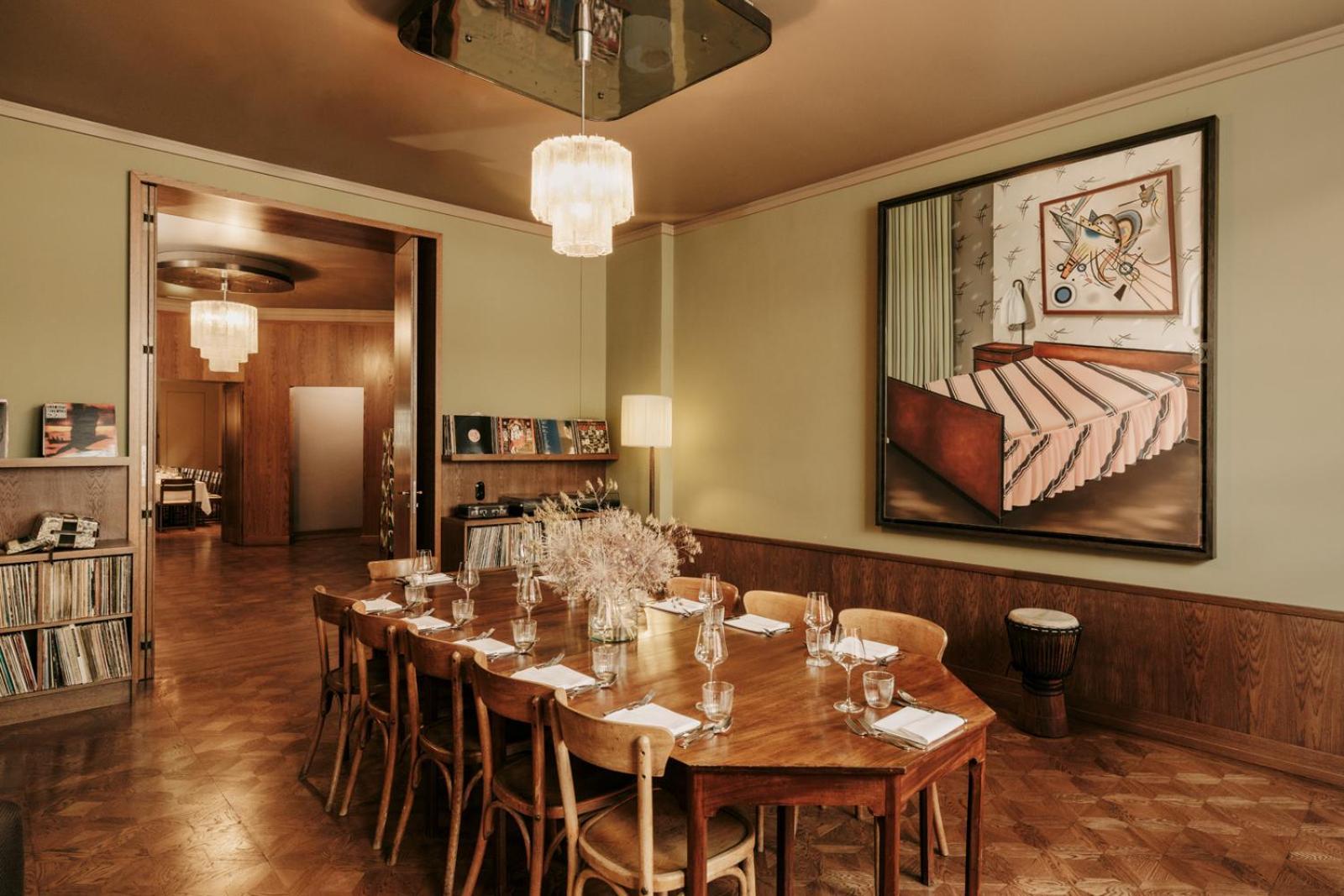 Boutique Hotel Chateau Royal Βερολίνο Εξωτερικό φωτογραφία The dining room at The Ivy, 2016