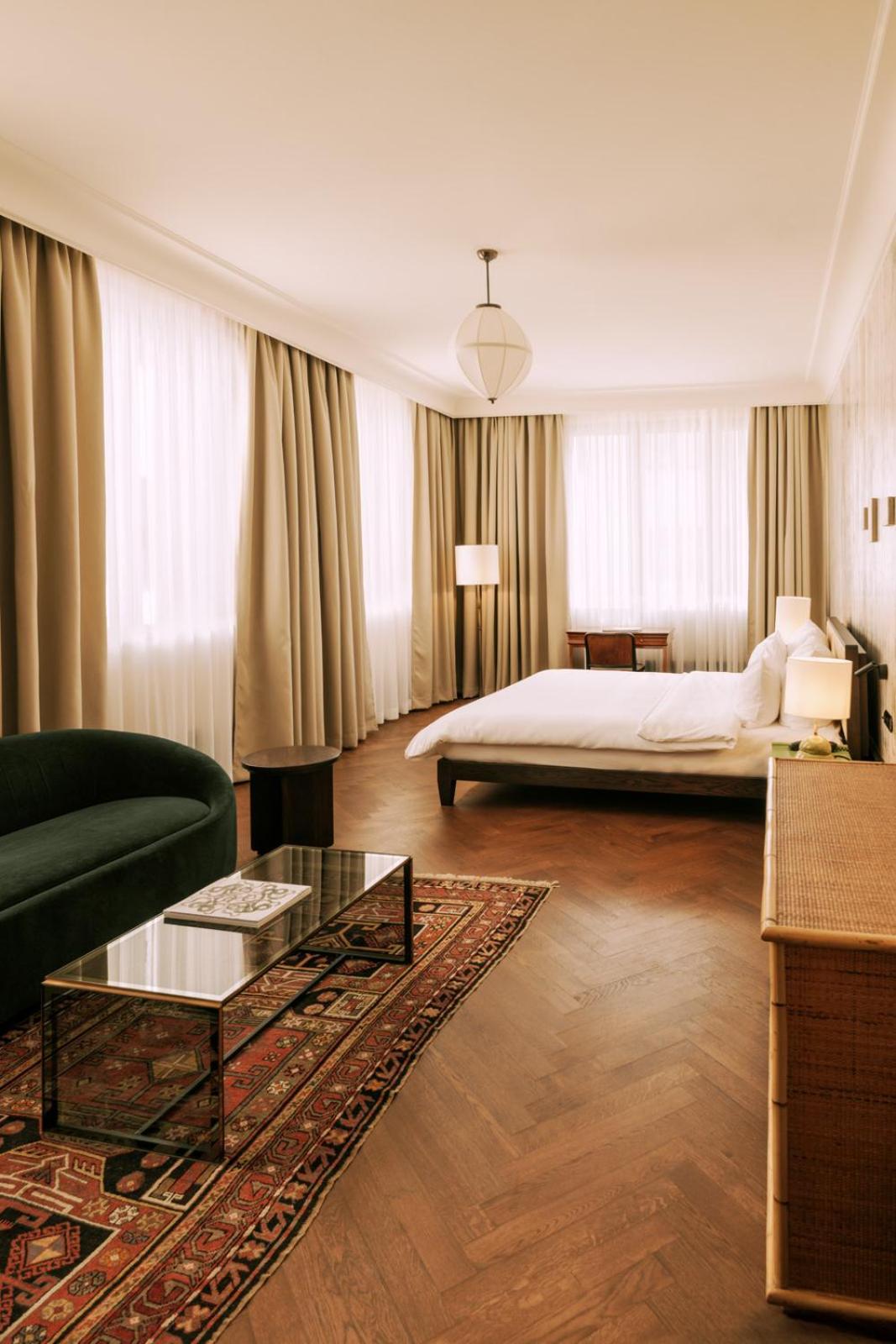 Boutique Hotel Chateau Royal Βερολίνο Εξωτερικό φωτογραφία A room at the Hotel Axelmannstein